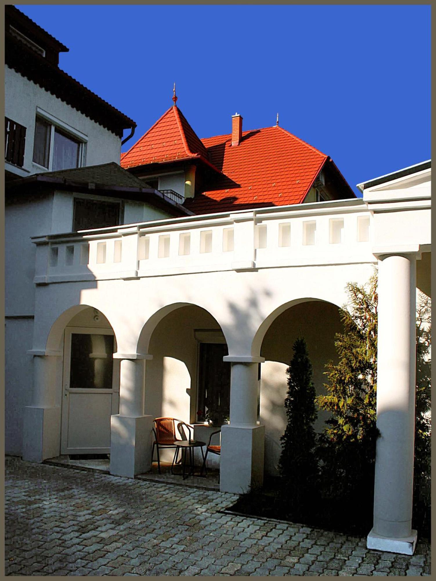 White&Quiet Apartment House Hévíz Extérieur photo