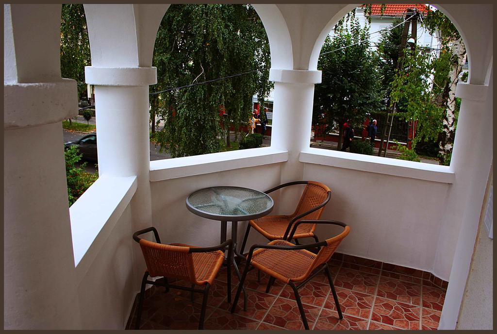 White&Quiet Apartment House Hévíz Extérieur photo
